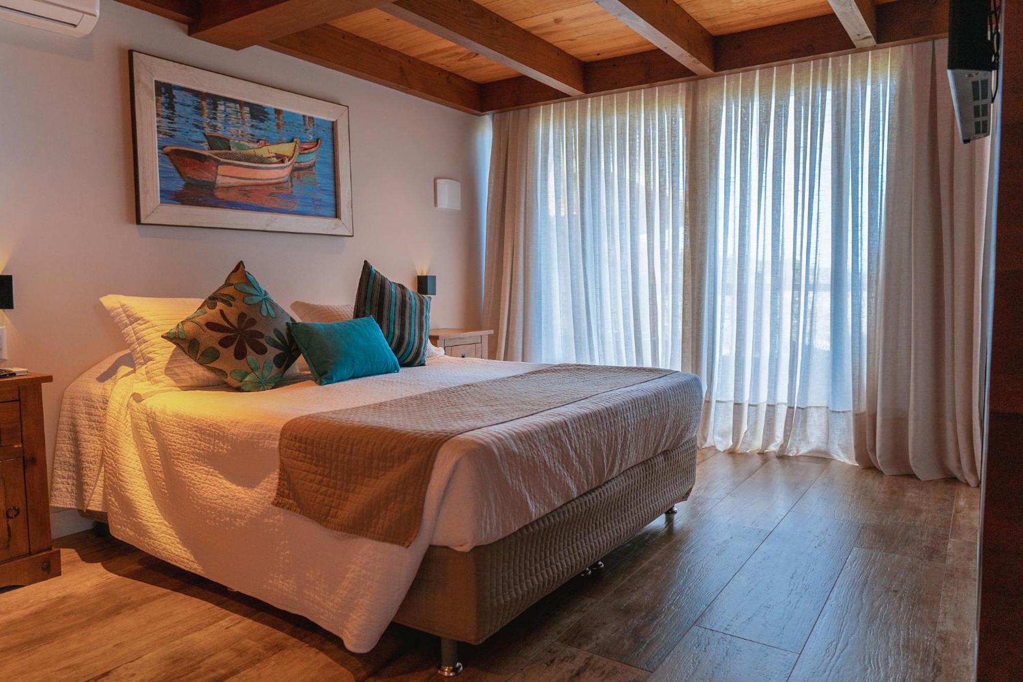 Hotel Atalaia Do Mariscal Bombinhas Room photo